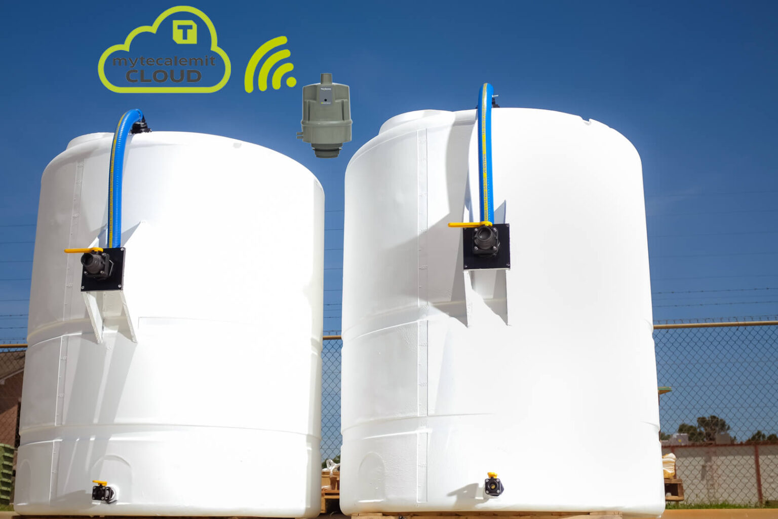 Diesel Exhaust Fluid (DEF) tank level monitors TECALEMIT tank levels