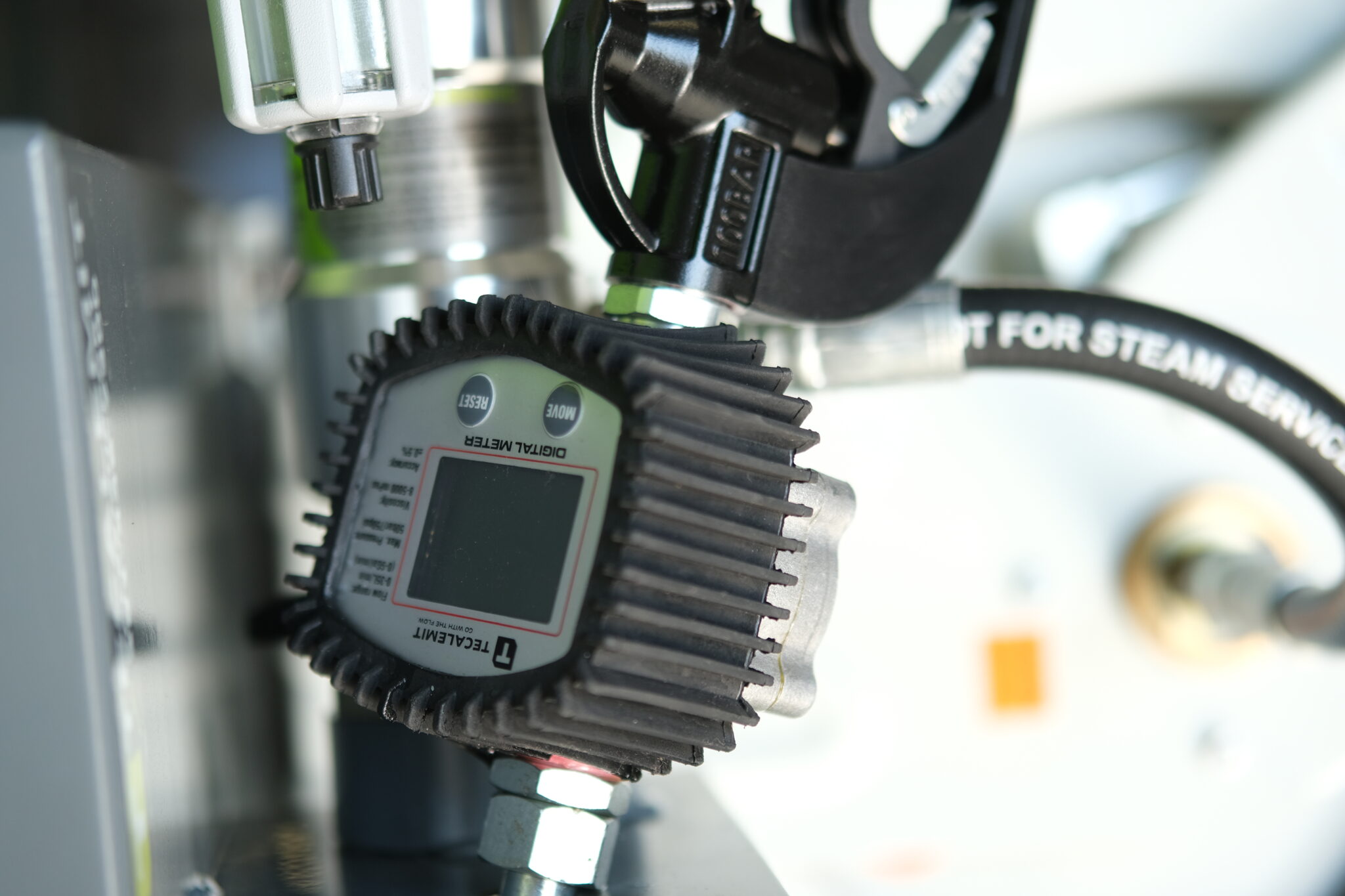 TOTE OilPRO SIDE MOUNT OIL PUMP PACKAGE FOR IBC TOTE TECALEMIT USA